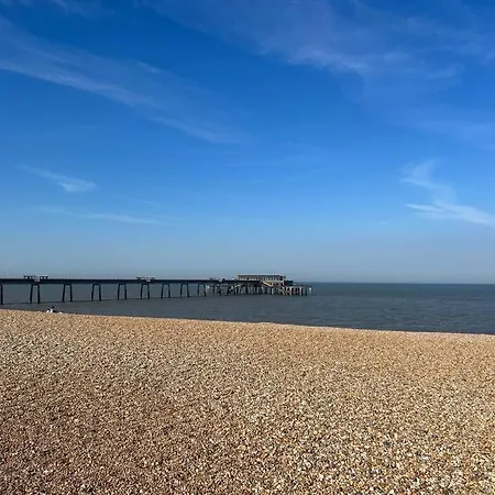 Fab Cottage In The Heart Of Deal - Great Location Exterior photo